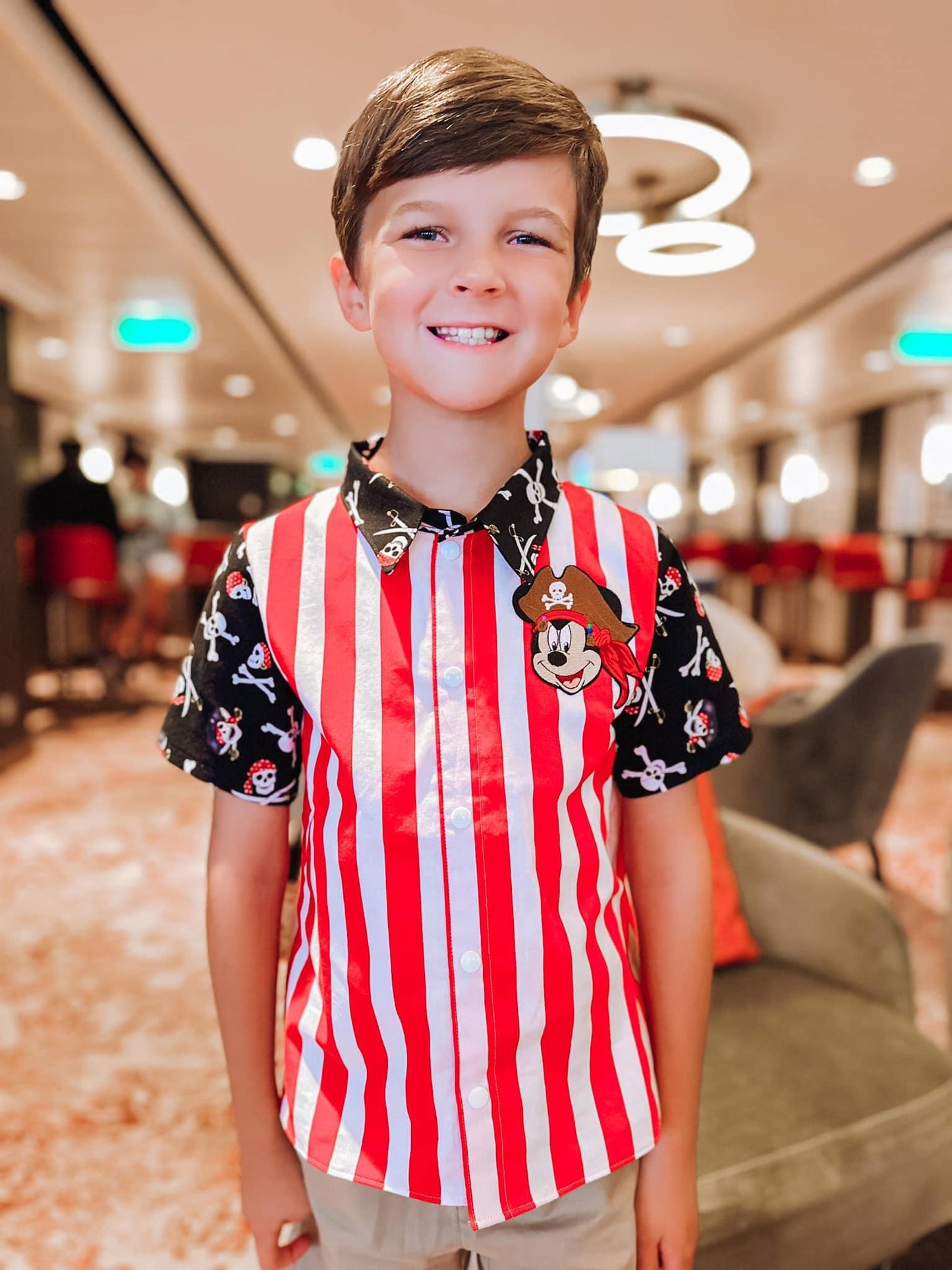 Pirate Mouse Cruise - Button Down